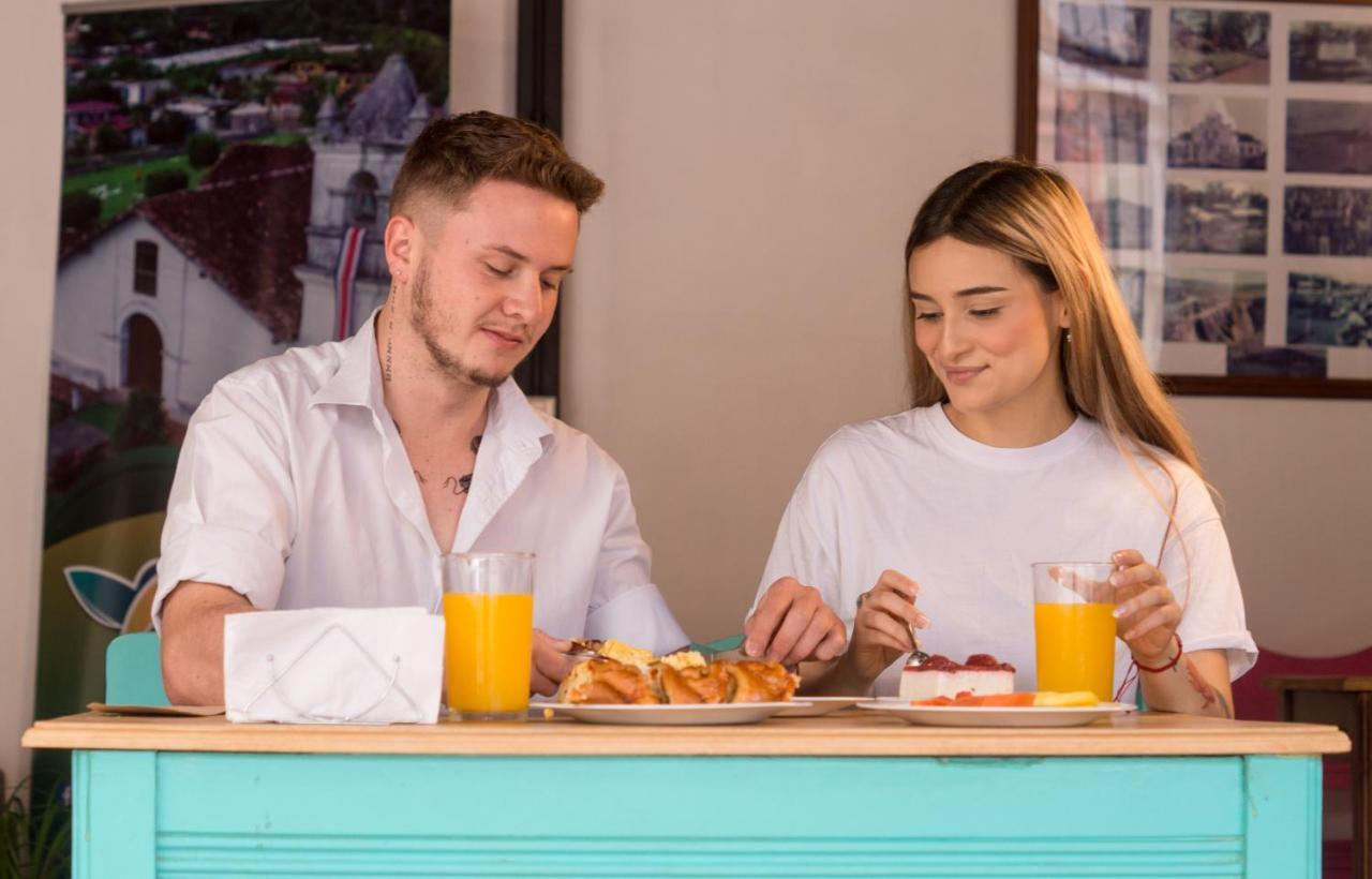 Hotel Reventazon Orosí Dış mekan fotoğraf